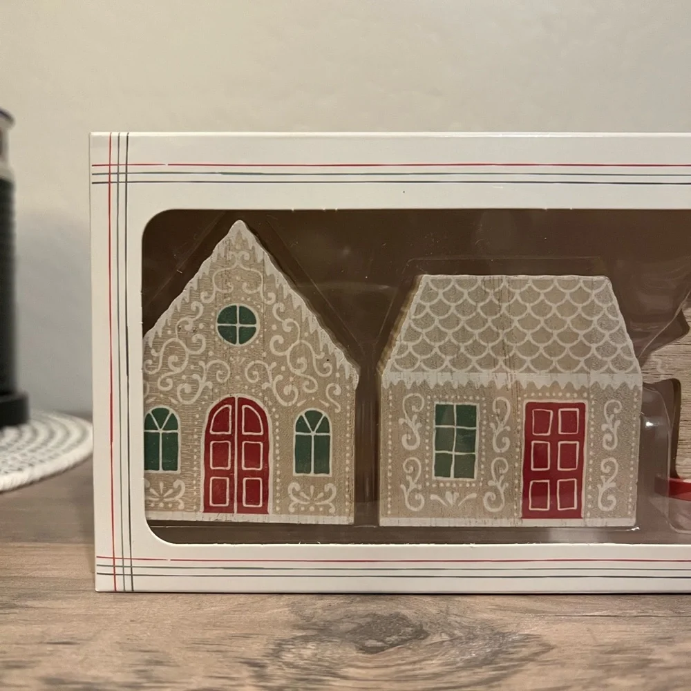 Target Bullseyes Playground Gingerbread Candycane Wood Prop Set